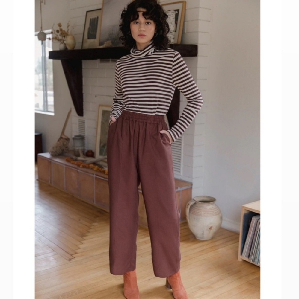 NWOT Tradlands Womens Paloma Linen Blend Pants in Earth Brownish Red Size Small.